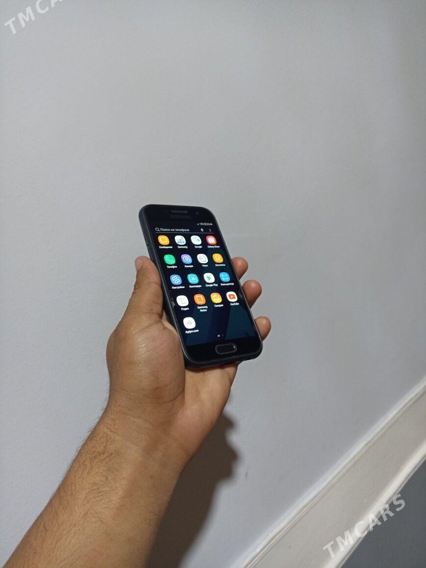 Samsung A3 17 - Mary - img 4