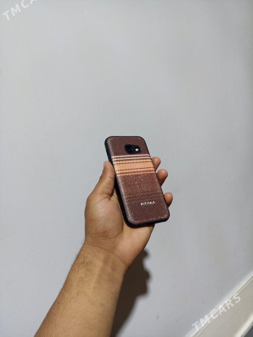 Samsung A3 17 - Mary - img 2