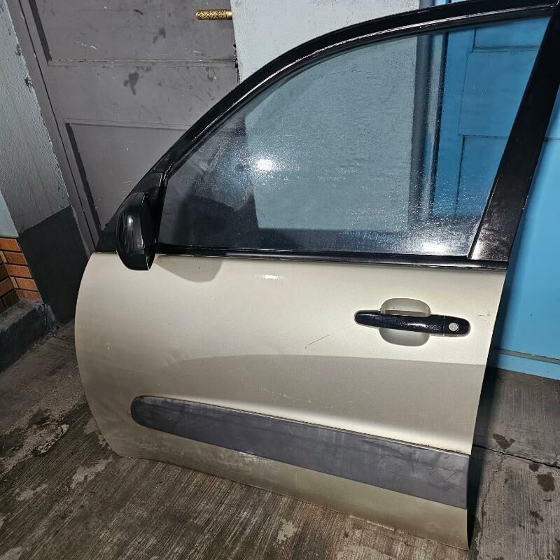 TAYOTA 2 000 TMT - Ашхабад - img 2