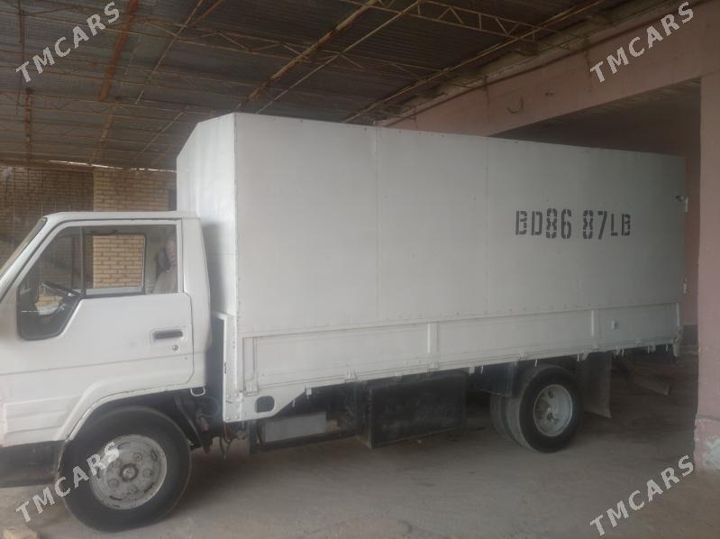 Toyota Dyna 1993 - 90 000 TMT - Чарджоу - img 2