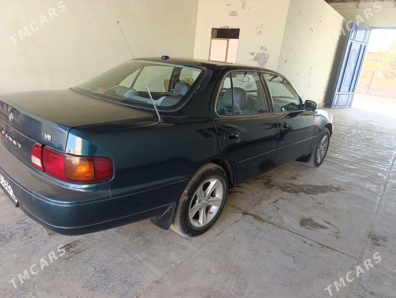 Toyota Camry 1996 - 130 000 TMT - Dänew - img 4