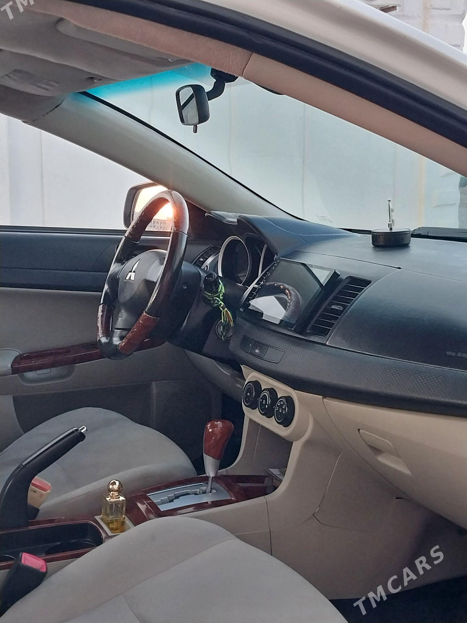 Mitsubishi Lancer 2014 - 130 000 TMT - Balkanabat - img 3