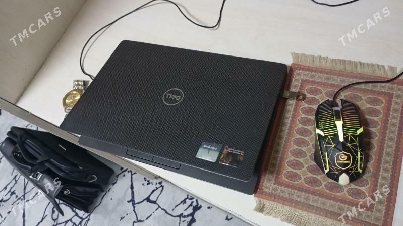 Dell Latitude 7400 - Köşi - img 4