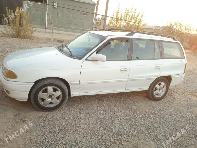 Opel Astra 1995 - 42 000 TMT - Мары - img 7