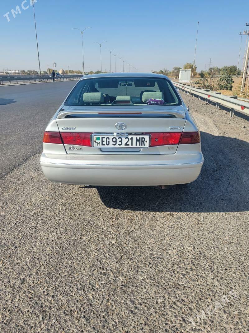 Toyota Camry 2000 - 170 000 TMT - Мары - img 3