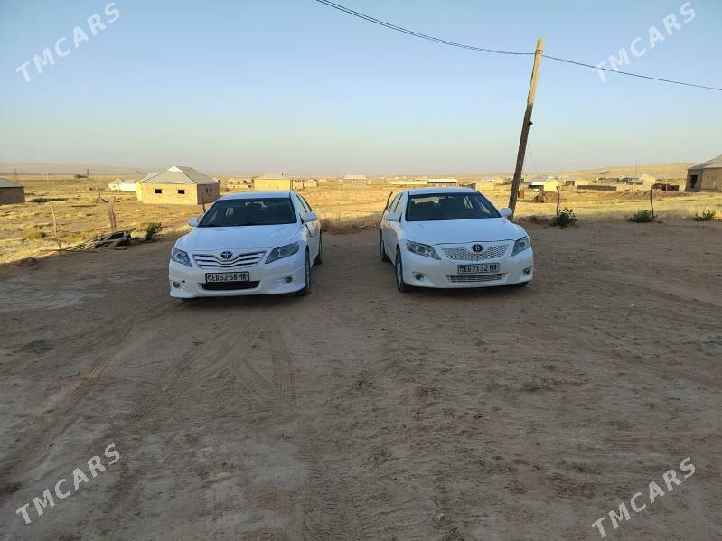 Toyota Camry 2010 - 210 000 TMT - Tagtabazar - img 2