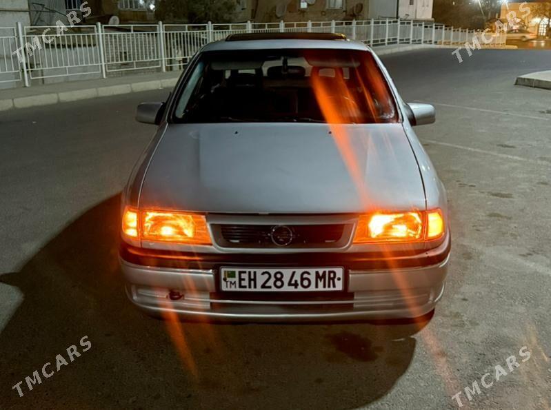 Opel Vectra 1991 - 54 000 TMT - Мары - img 4