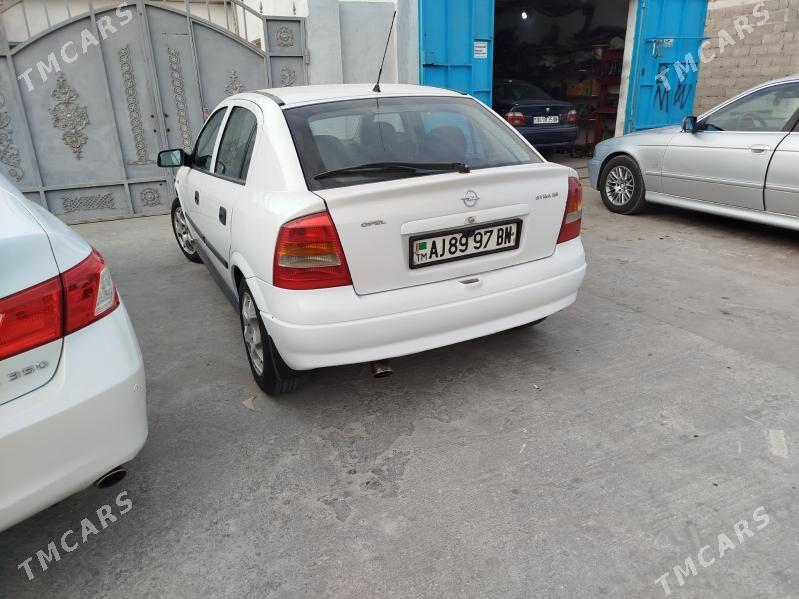 Opel Astra 2002 - 90 000 TMT - Балканабат - img 4