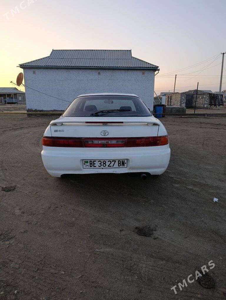 Toyota Carina 1994 - 50 000 TMT - Türkmenbaşy - img 2