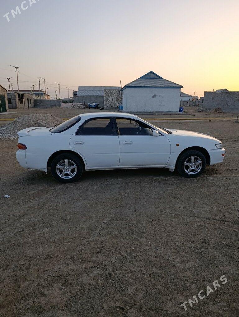 Toyota Carina 1994 - 50 000 TMT - Türkmenbaşy - img 3