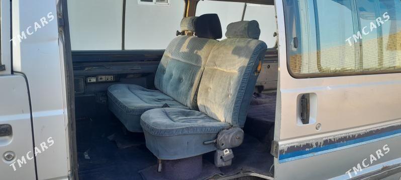 Toyota Hiace 1992 - 30 000 TMT - Сакарчага - img 5