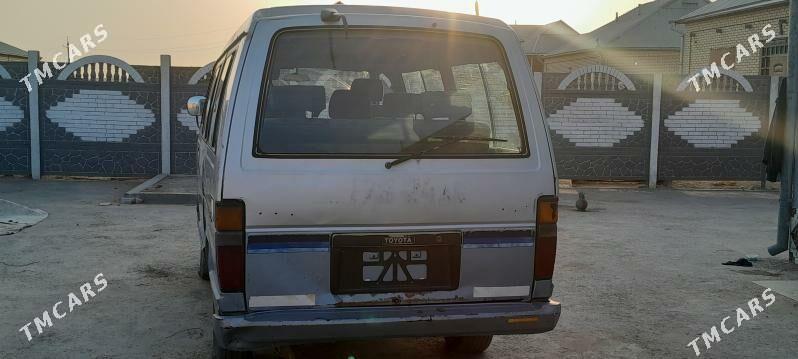 Toyota Hiace 1992 - 30 000 TMT - Сакарчага - img 2