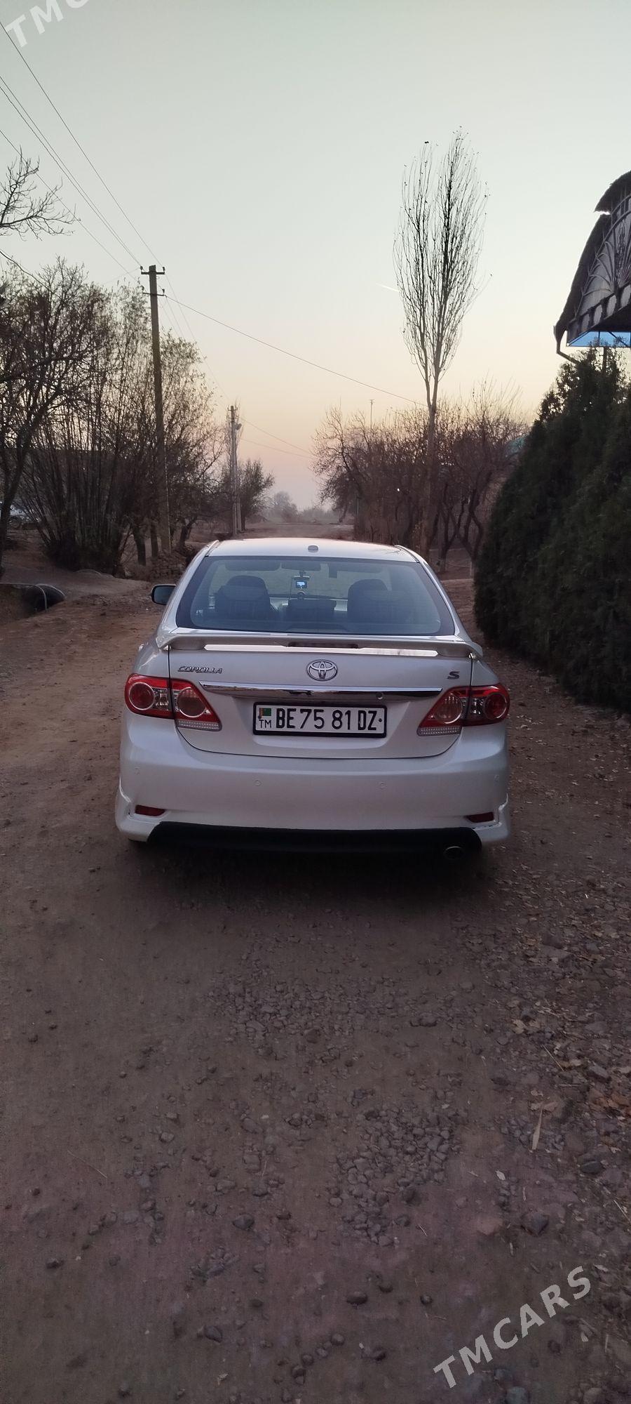 Toyota Corolla 2010 - 152 000 TMT - Дашогуз - img 3