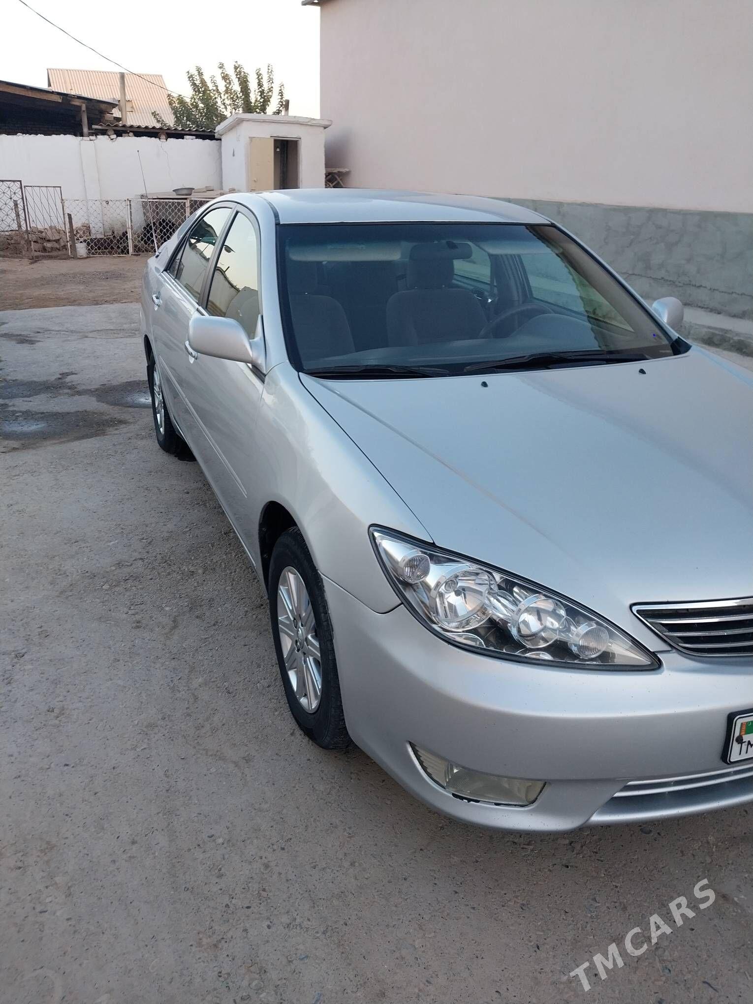 Toyota Camry 2005 - 200 000 TMT - Теджен - img 2