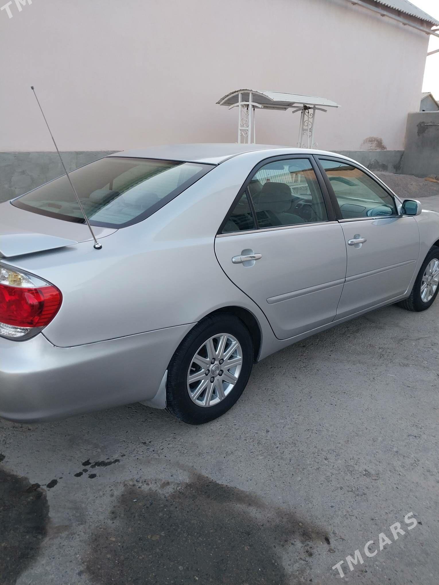 Toyota Camry 2005 - 200 000 TMT - Теджен - img 7