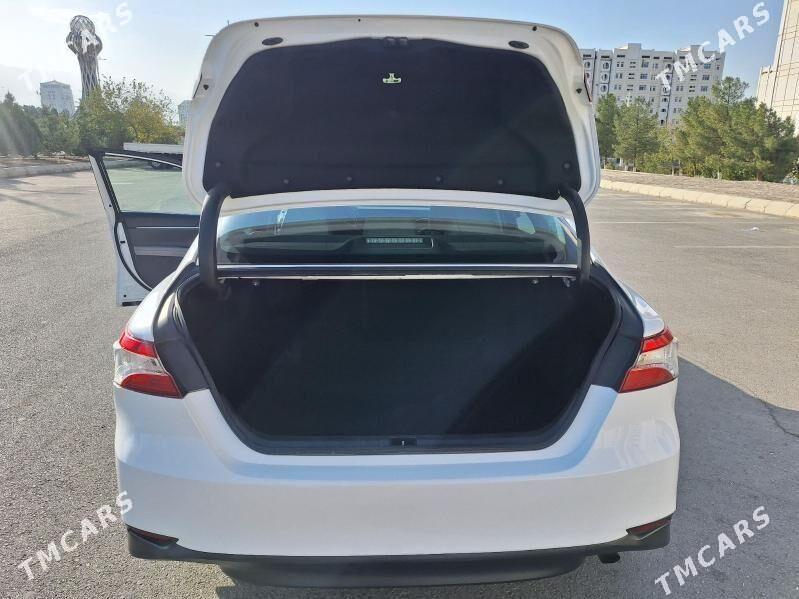 Toyota Camry 2018 - 270 000 TMT - Aşgabat - img 8