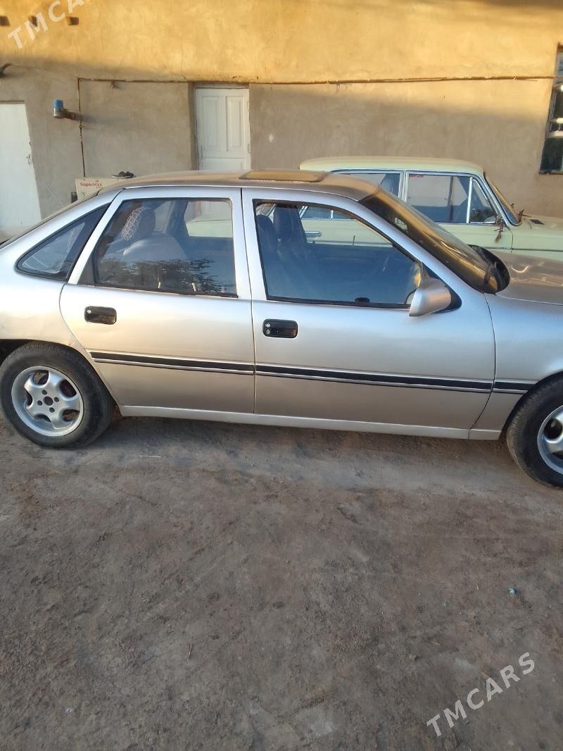 Opel Vectra 1991 - 26 000 TMT - Сакар - img 4