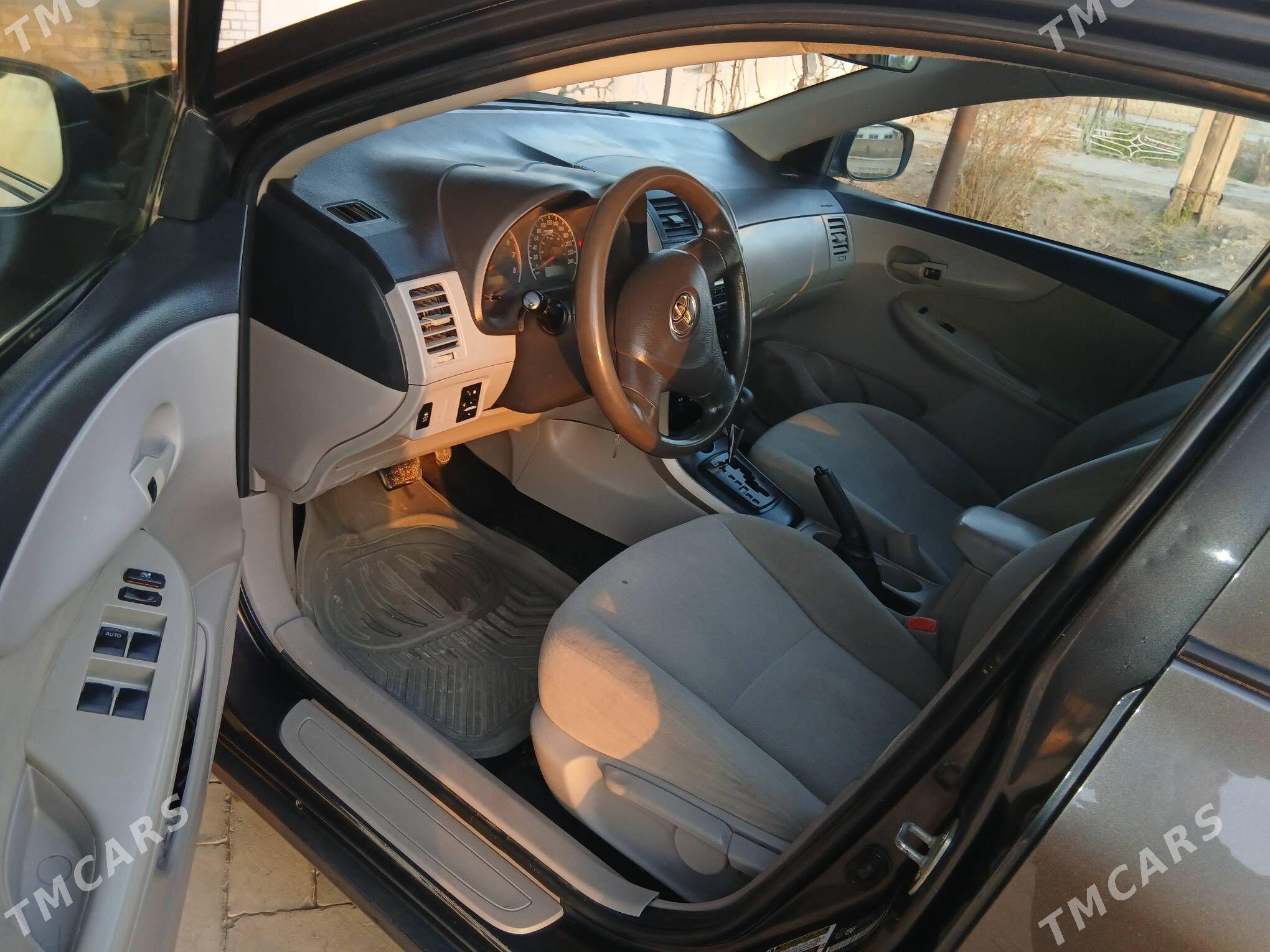 Toyota Corolla 2011 - 150 000 TMT - Халач - img 5