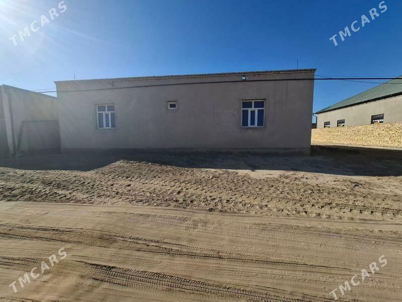 Jay gulustanda - Дашогуз - img 1