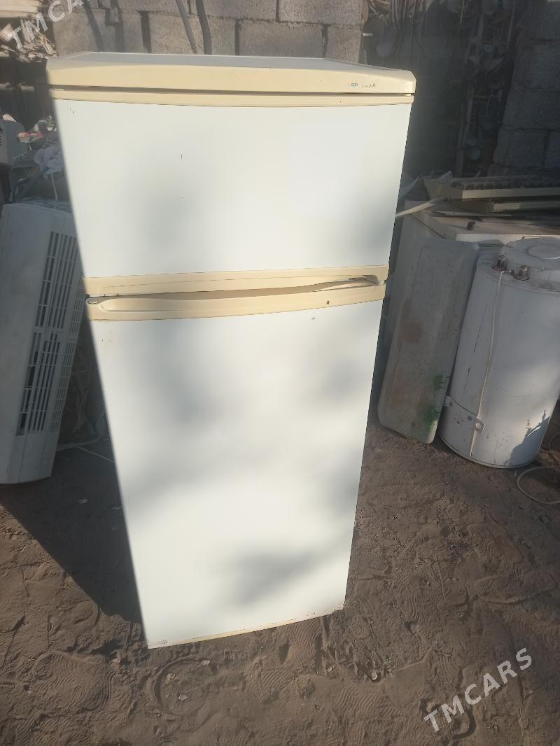 HALADILNIK - Garadamak - img 1