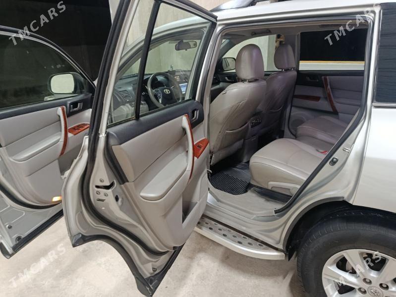 Toyota Highlander 2011 - 320 000 TMT - Туркменабат - img 2