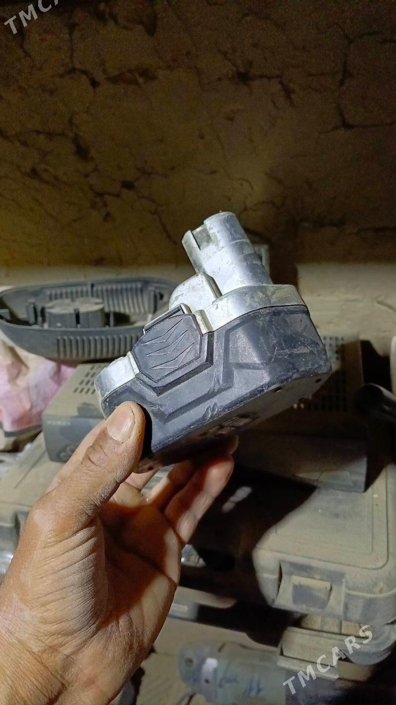 Baterey Surparyort 18v - Mary - img 2