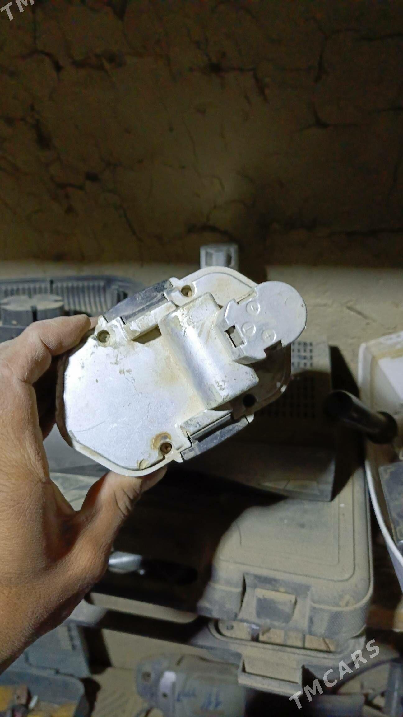 Baterey Surparyort 18v - Mary - img 3