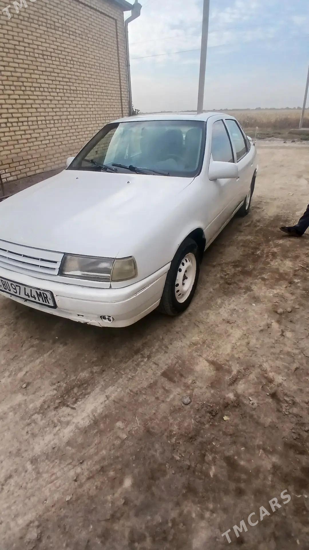 Opel Vectra 1992 - 25 000 TMT - Mary - img 4