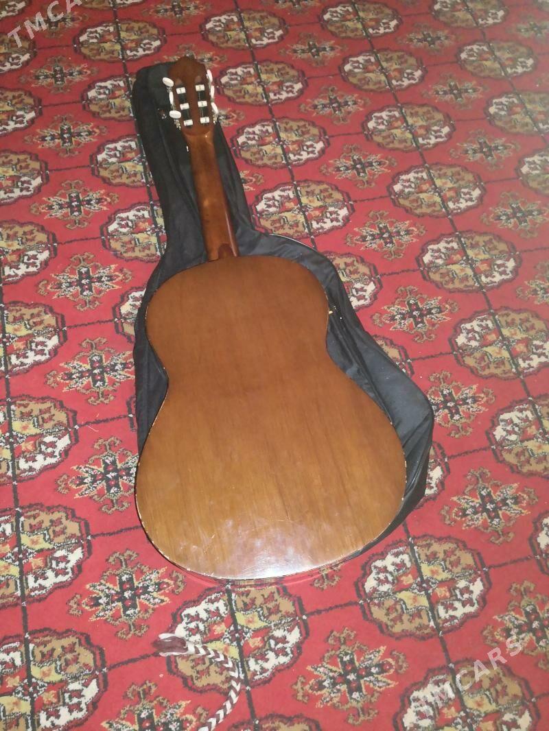 Gitara C 40 - Мары - img 4