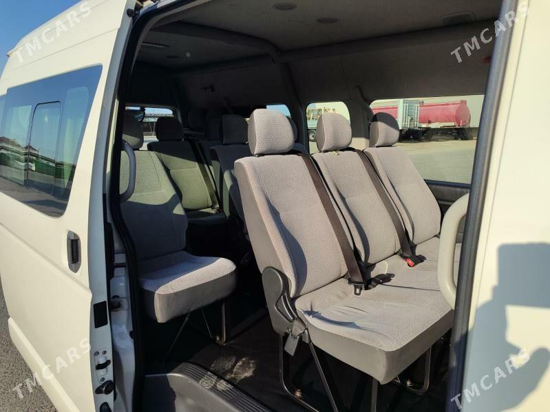 Toyota Hiace 2018 - 548 800 TMT - Анев - img 3