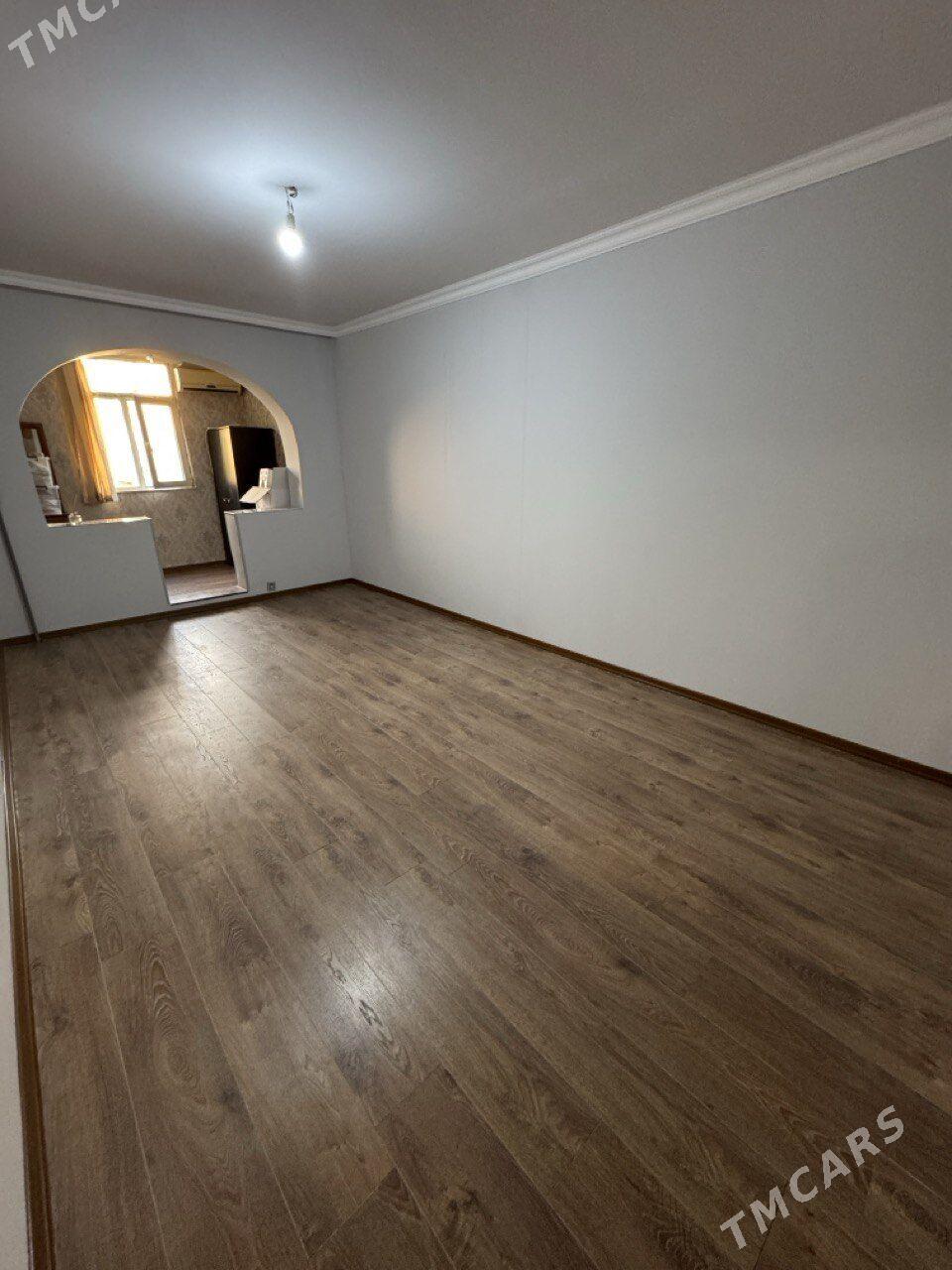 9mkr 4 etažkaň 2 etažy 1 kom - 9 mkr - img 1