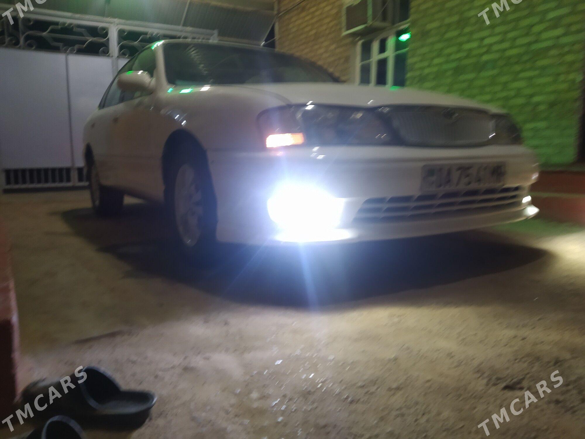 Toyota Avalon 1999 - 145 000 TMT - Мары - img 4