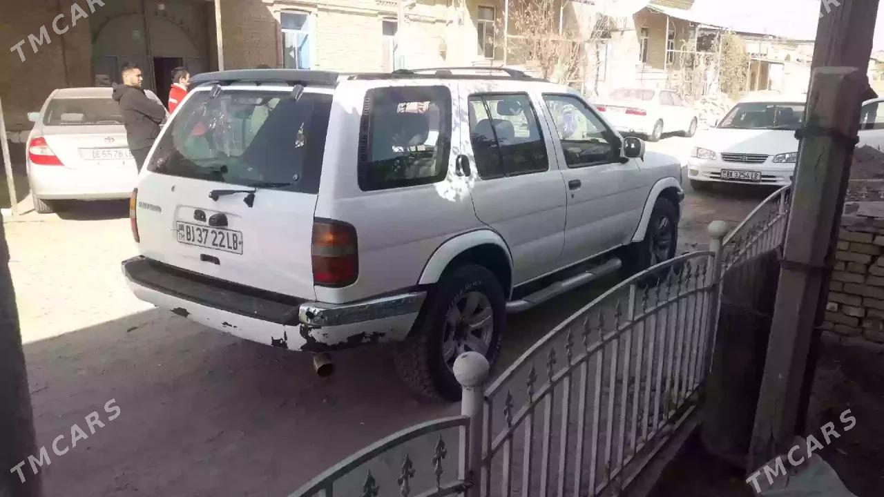 Nissan Pathfinder 1998 - 85 000 TMT - Туркменабат - img 4
