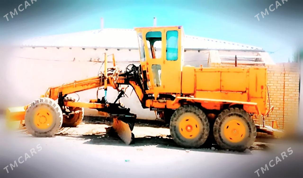 MTZ 80 1987 - 80 000 TMT - Мургап - img 2