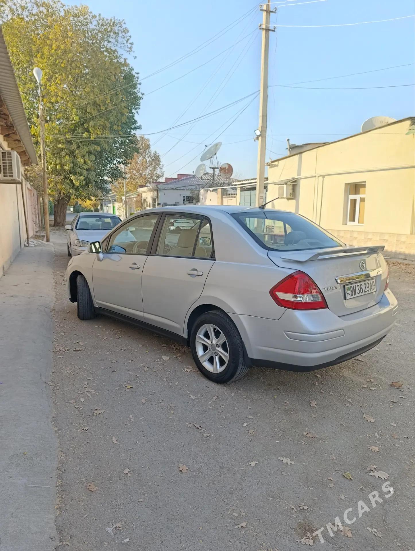 Nissan Tiida 2011 - 170 000 TMT - Ашхабад - img 5