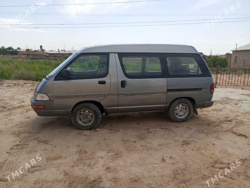 Toyota Town Ace 1995 - 40 000 TMT - Дарганата - img 2