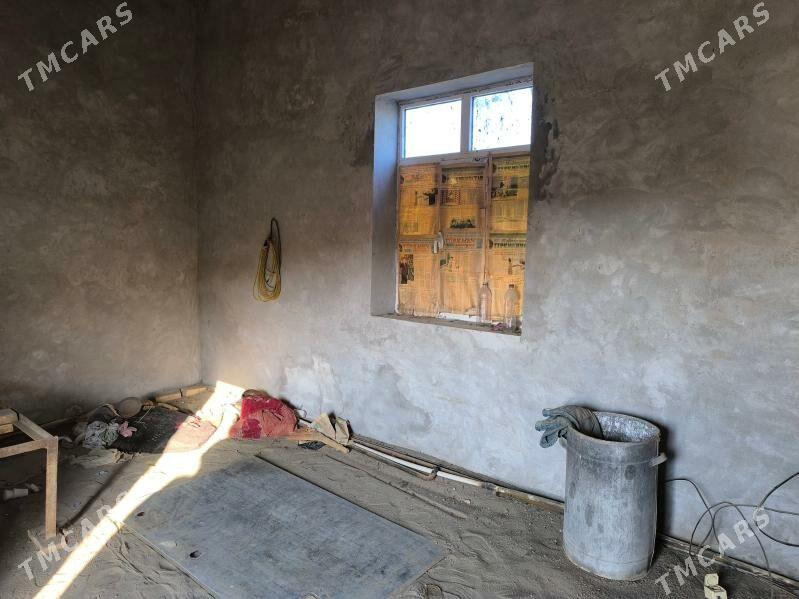 Gystagly satlyk jaý - Фарап - img 5