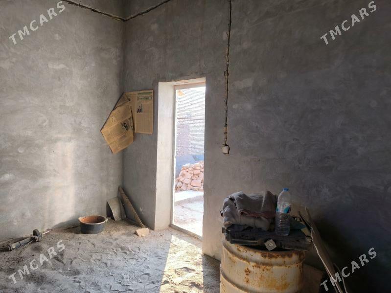 Gystagly satlyk jaý - Фарап - img 2