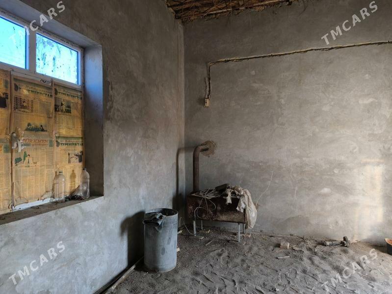 Gystagly satlyk jaý - Фарап - img 4