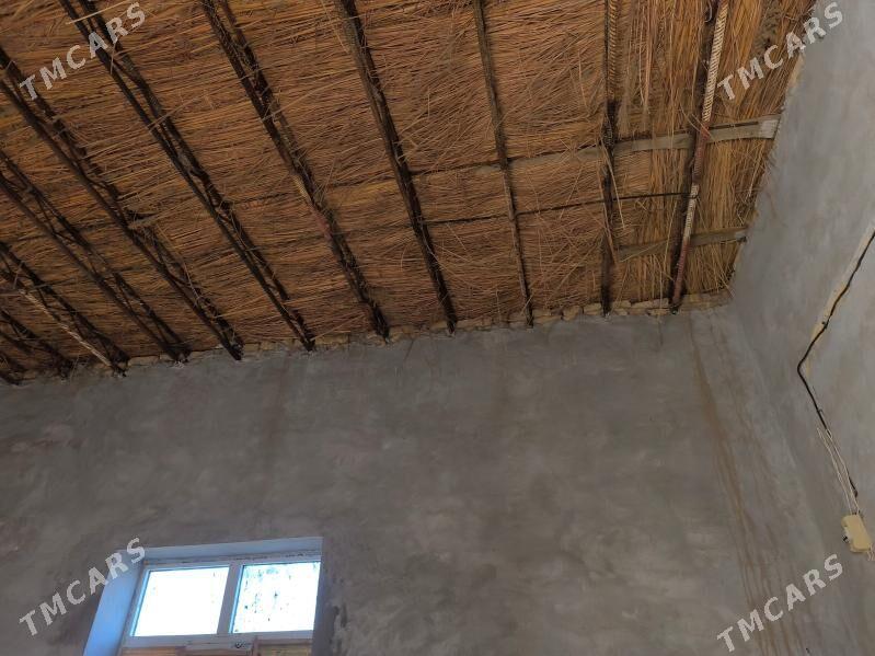 Gystagly satlyk jaý - Фарап - img 6