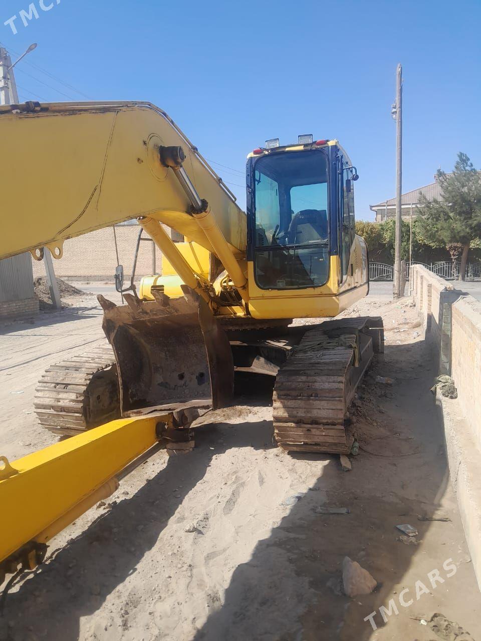 Komatsu PC200LC-8 2012 - 2 800 000 TMT - Фарап - img 3