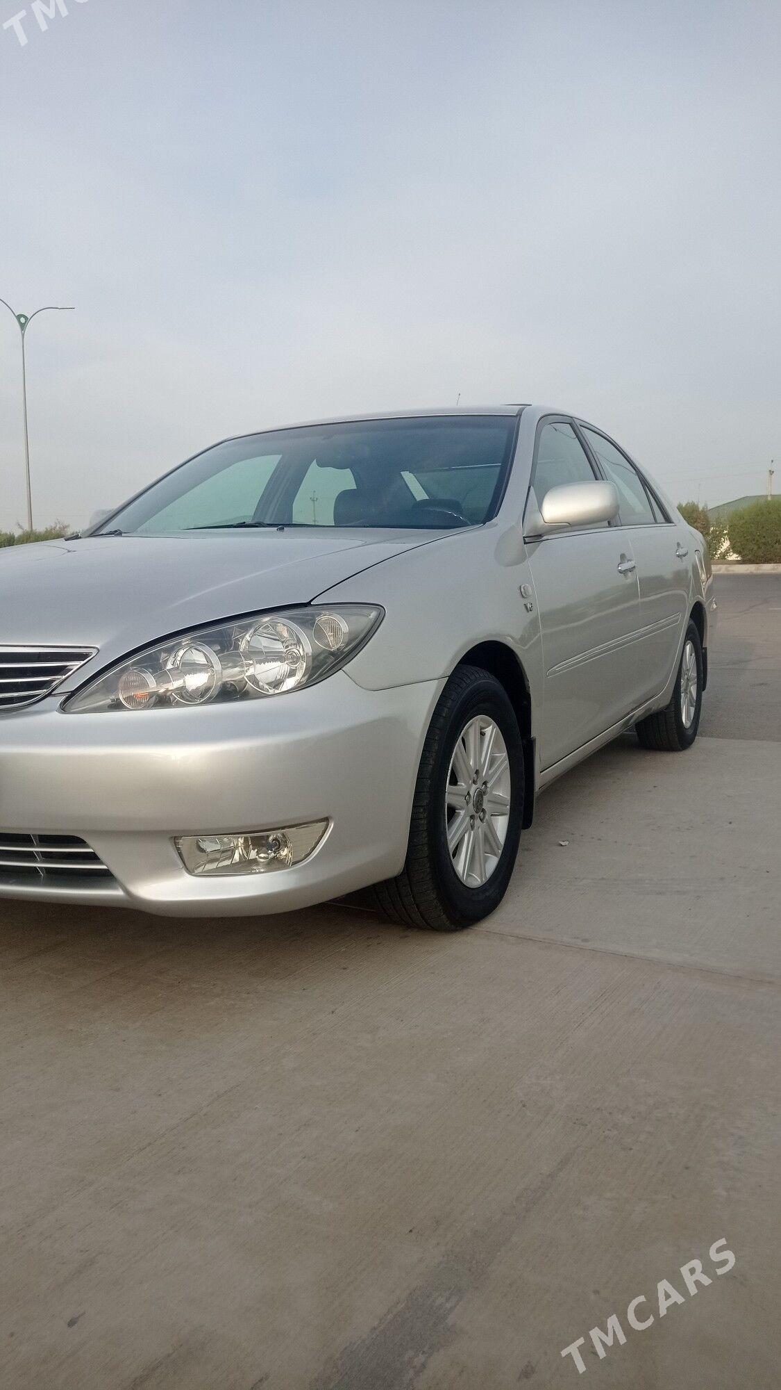 Toyota Camry 2005 - 240 000 TMT - Дашогуз - img 4