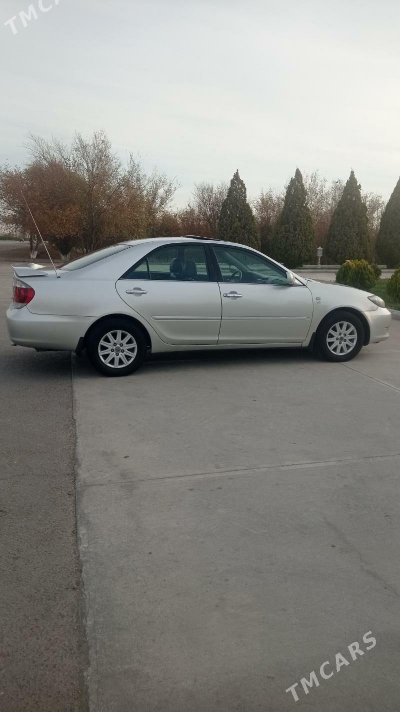 Toyota Camry 2005 - 240 000 TMT - Дашогуз - img 3