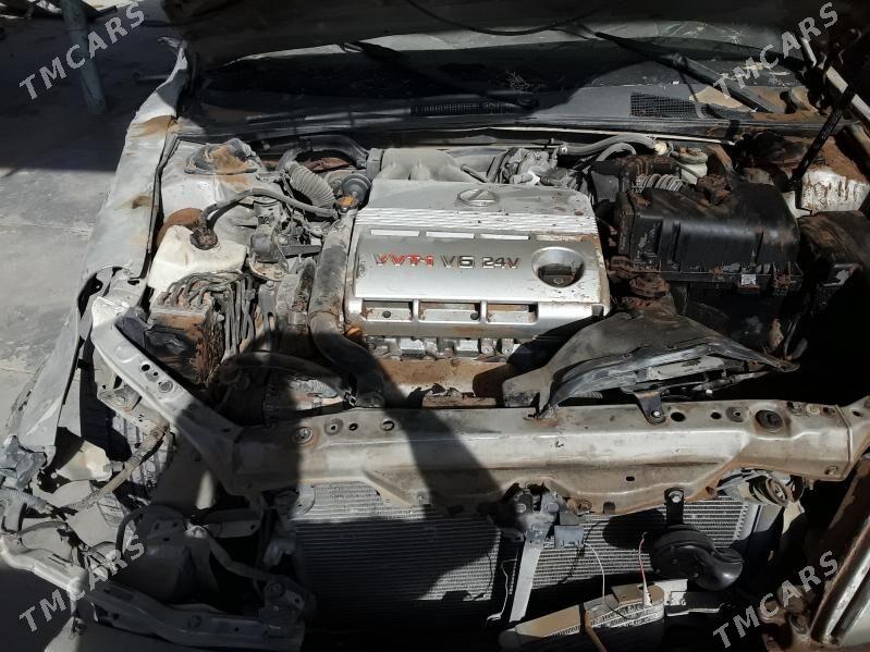 Lexus ES 300 2003 - 105 000 TMT - Мургап - img 4