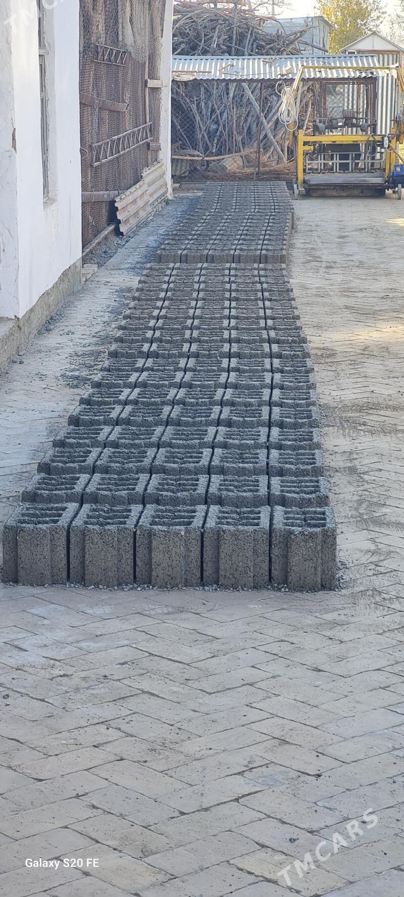 Beton kerpic - Baýramaly - img 1