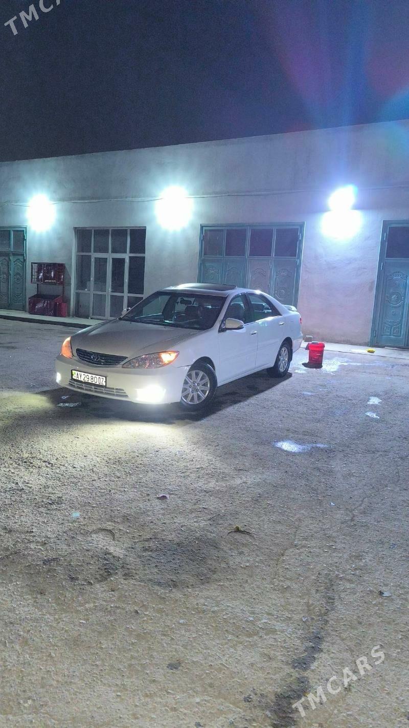 Toyota Camry 2005 - 200 000 TMT - Дашогуз - img 2