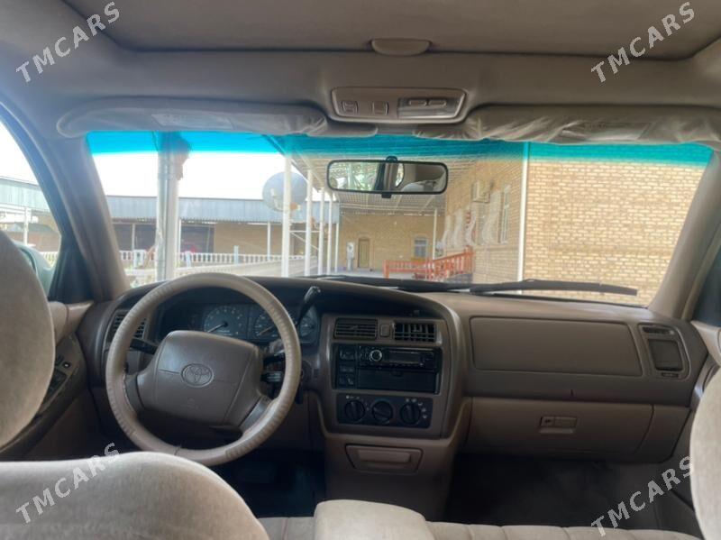 Toyota Avalon 1997 - 125 000 TMT - Мары - img 9