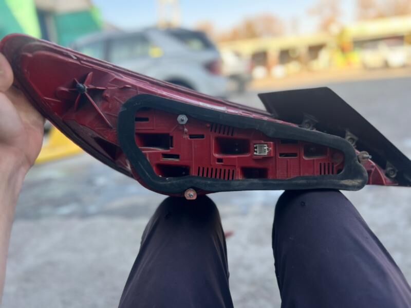 fara yzky 1 200 TMT - Hitrowka - img 3