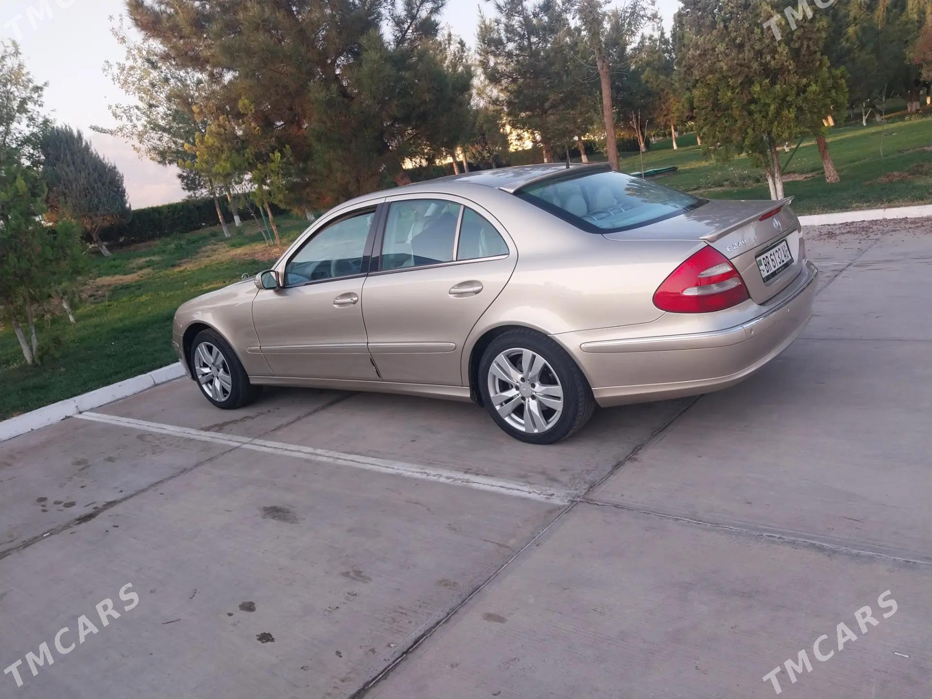 Mercedes-Benz E320 2003 - 121 000 TMT - Aşgabat - img 4