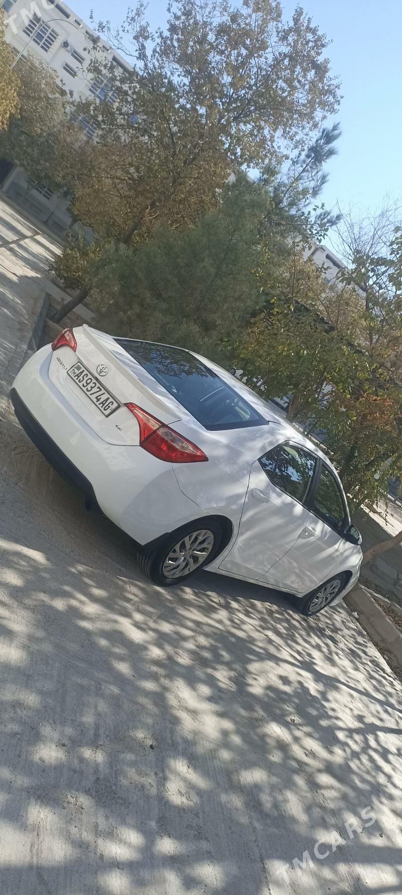 Toyota Corolla 2017 - 205 000 TMT - Ашхабад - img 4